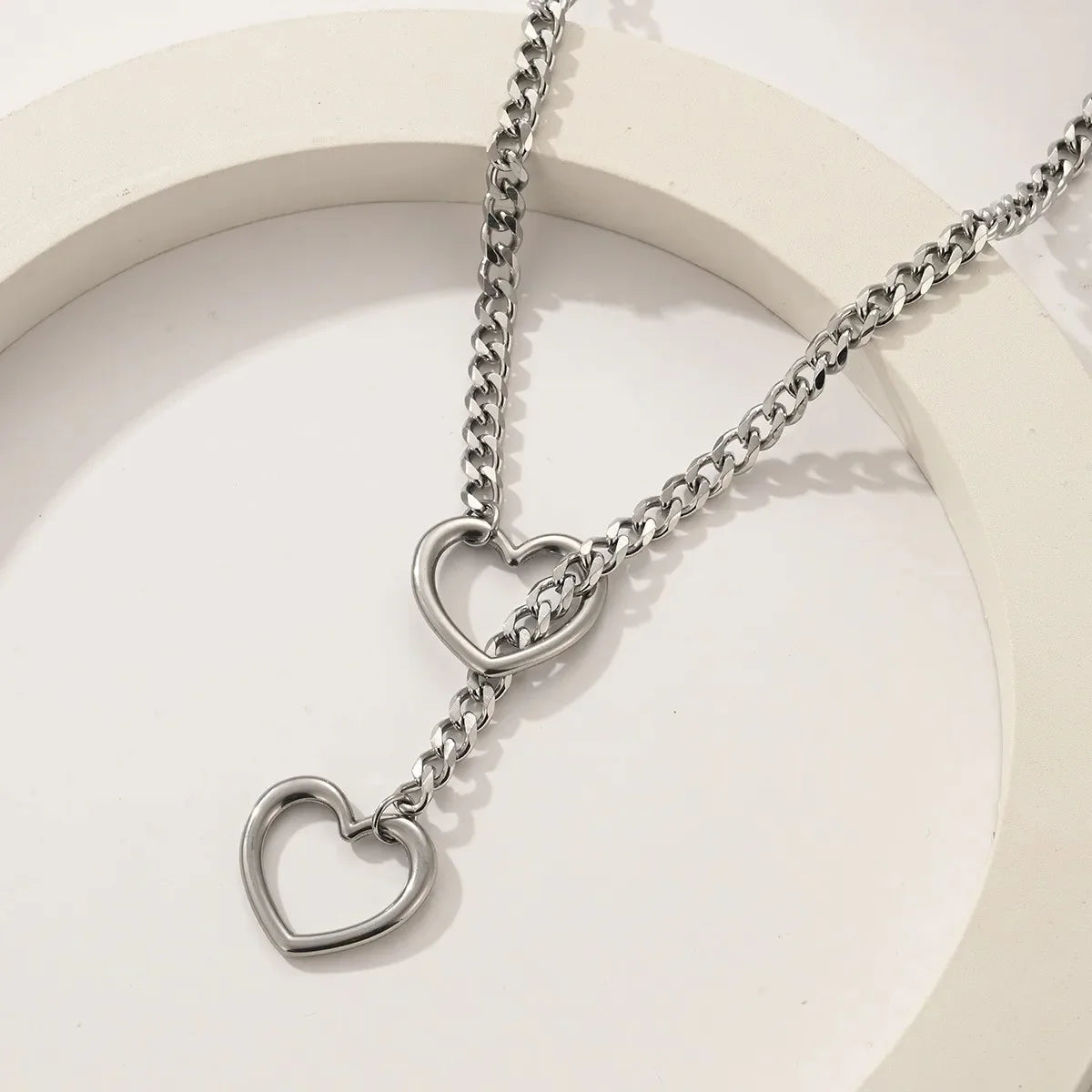 Modern_Jewelry_Slip_chain